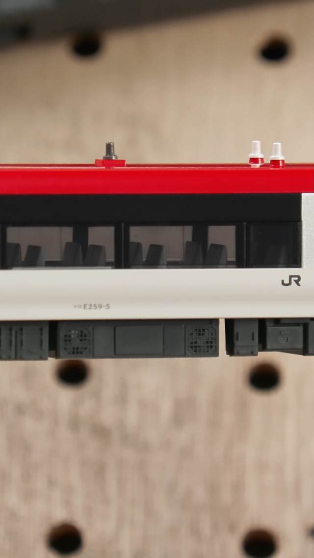 Amazon.com: KATO N Gauge E259 Series, Narita Express, Renewal