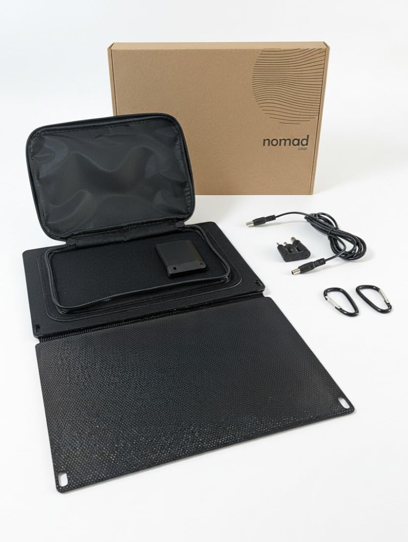 Panel Solar Plegable 30 W Nomad - Resistente Agua, USB-C & USB-A para móviles, carga de Power Banks y Estaciones de Energía — Ideal Camping, Campers, Montañismo, Senderismo.
