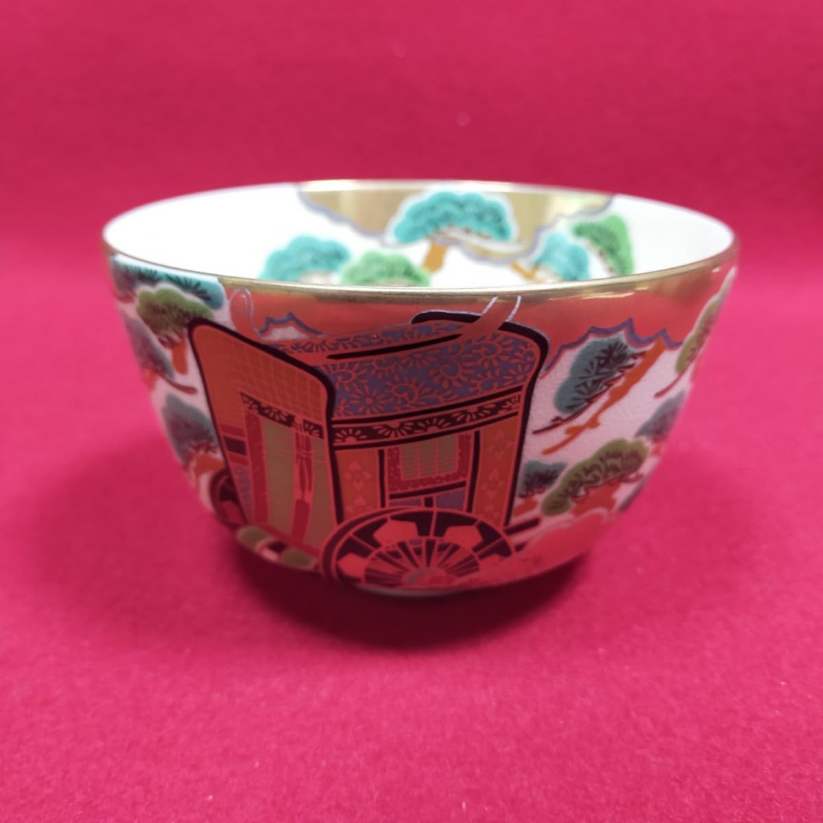 茶道茶碗　貴山作　御所車　【新品未使用品】 Amazon.co.jp: 茶道茶碗 貴山作 御所車 品 : ホーム＆キッチン
