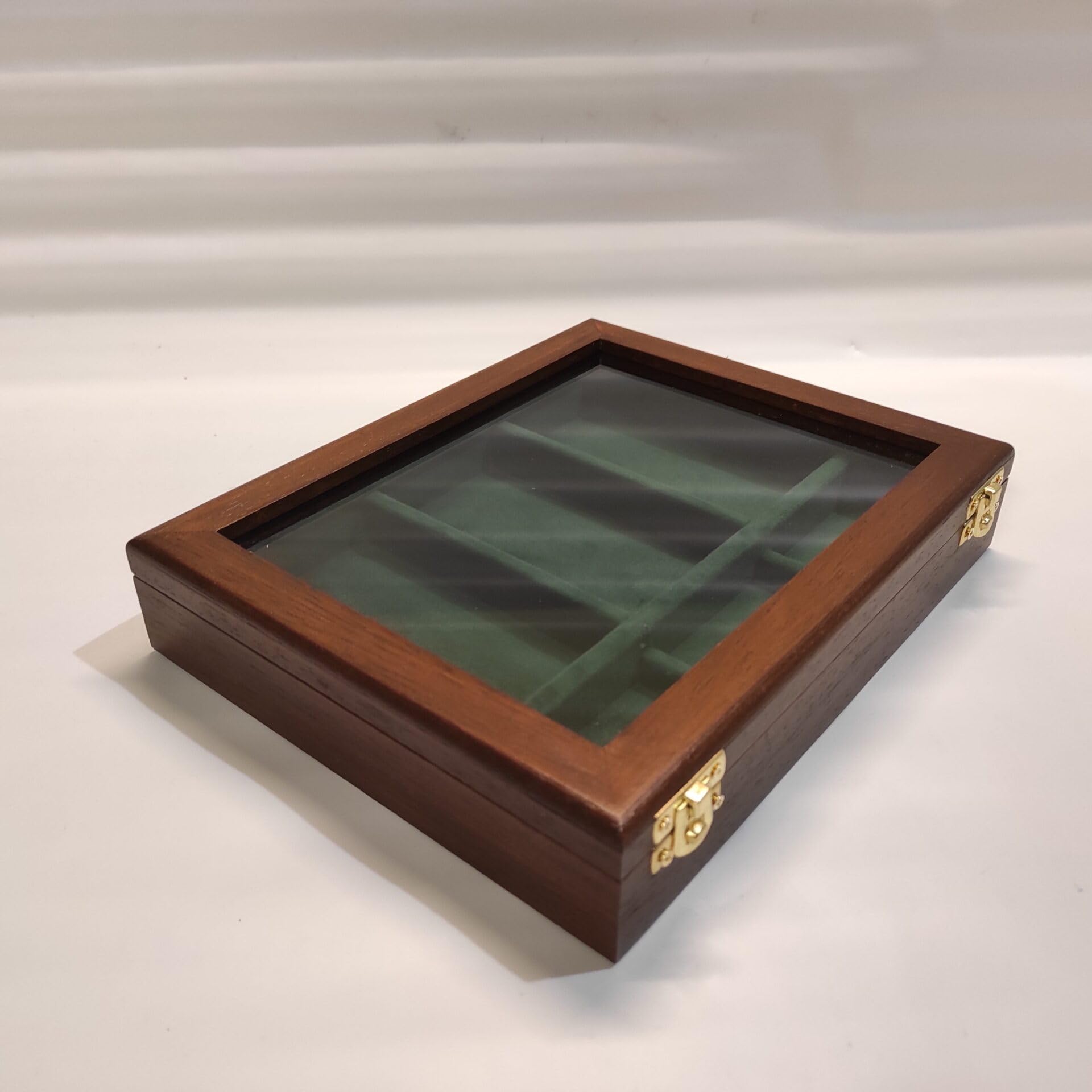 Cofanetto per rasoi di sicurezza da collezione con vetro, 3 scomparti rasoio e 3 scomparti lamette, legno massello, velluto, numerato – Coins&More