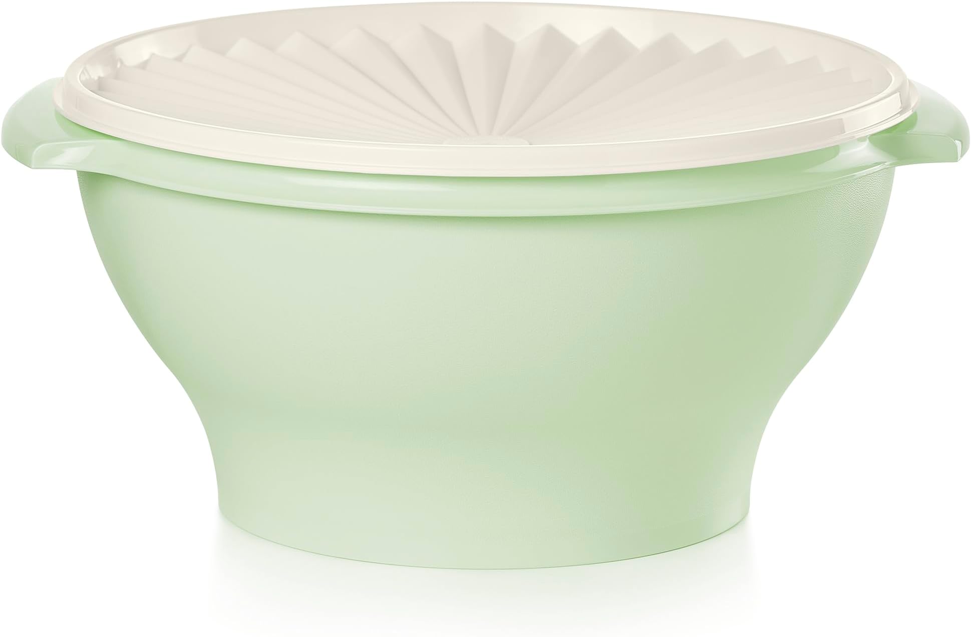 TupperwareHeritage Collection, 17.25 Cup Bowl with Starburst Lid, Light Mint Vintage Color, Dishwasher Safe and BPA Free (4.1 L)