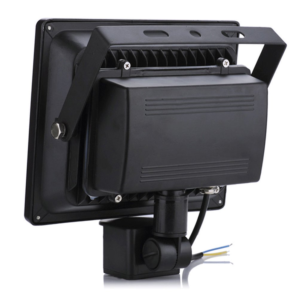 2pcs Faretto Esterno 30W Faro LED con Sensore di Movimento Illuminazione Esterno,Impermeabile IP65 Bianco Caldo 3000K