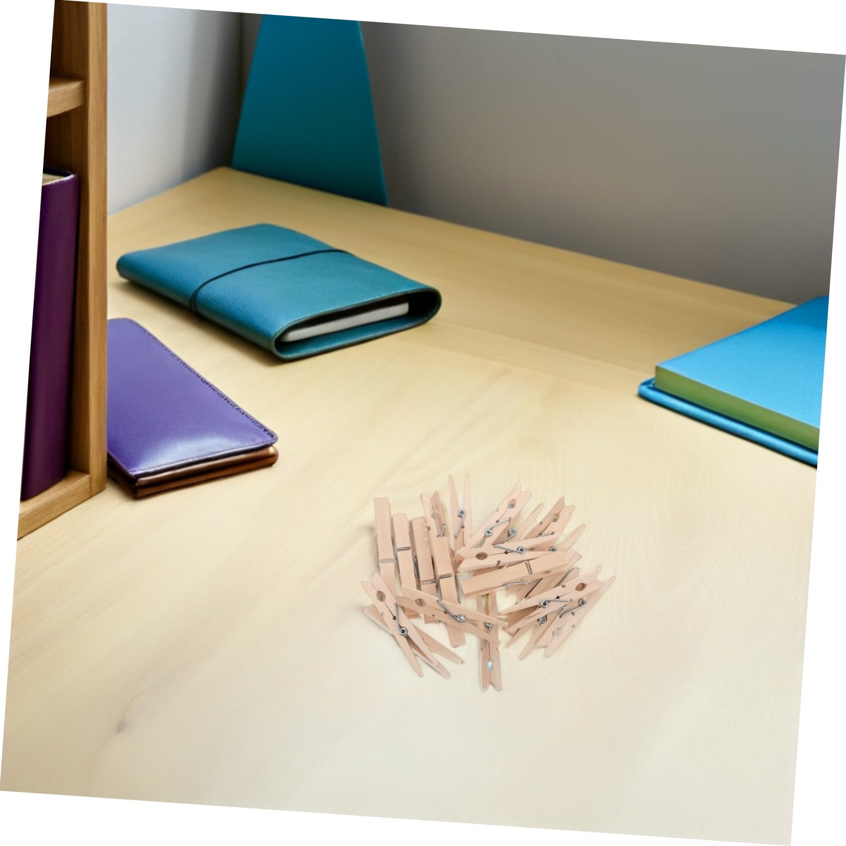 Mollette da Bucato in Legno Multifunzione 150 Pezzi Mini Pinze Antivento per Stendere Vestiti Calzini Design Semplice