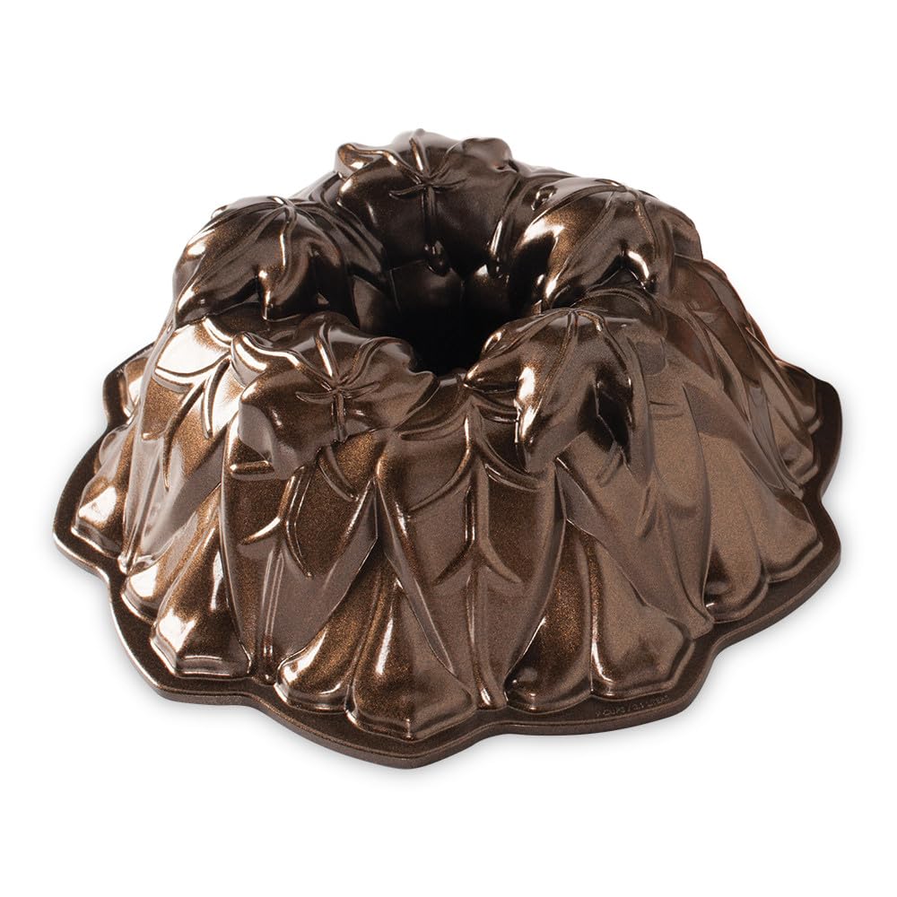Nordic Ware - Moule à gâteau, moule à pâtisserie au design élégant - Moule à gâteau Bundt Feuilles d'automne Bronze - Revêtement antiadhésif - Fonte d'aluminium