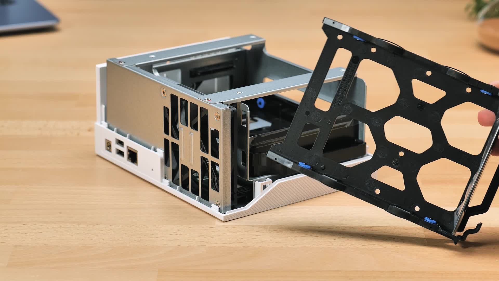 QNAP NAS Qnap TS-233 0/2HDD Tower : QNAP: Amazon.es: Informática