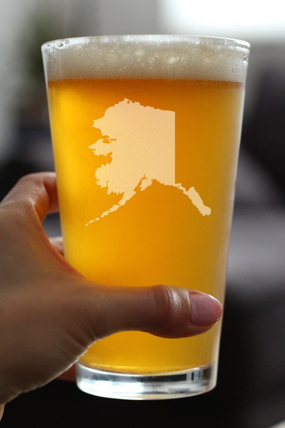 Amazon.com: Bevvee Alaska State Outline Pint Glass for Beer - State Themed  Drinking Decor and Gifts for Alaskan Women & Men - 16 Oz Glasses : Home &  Kitchen