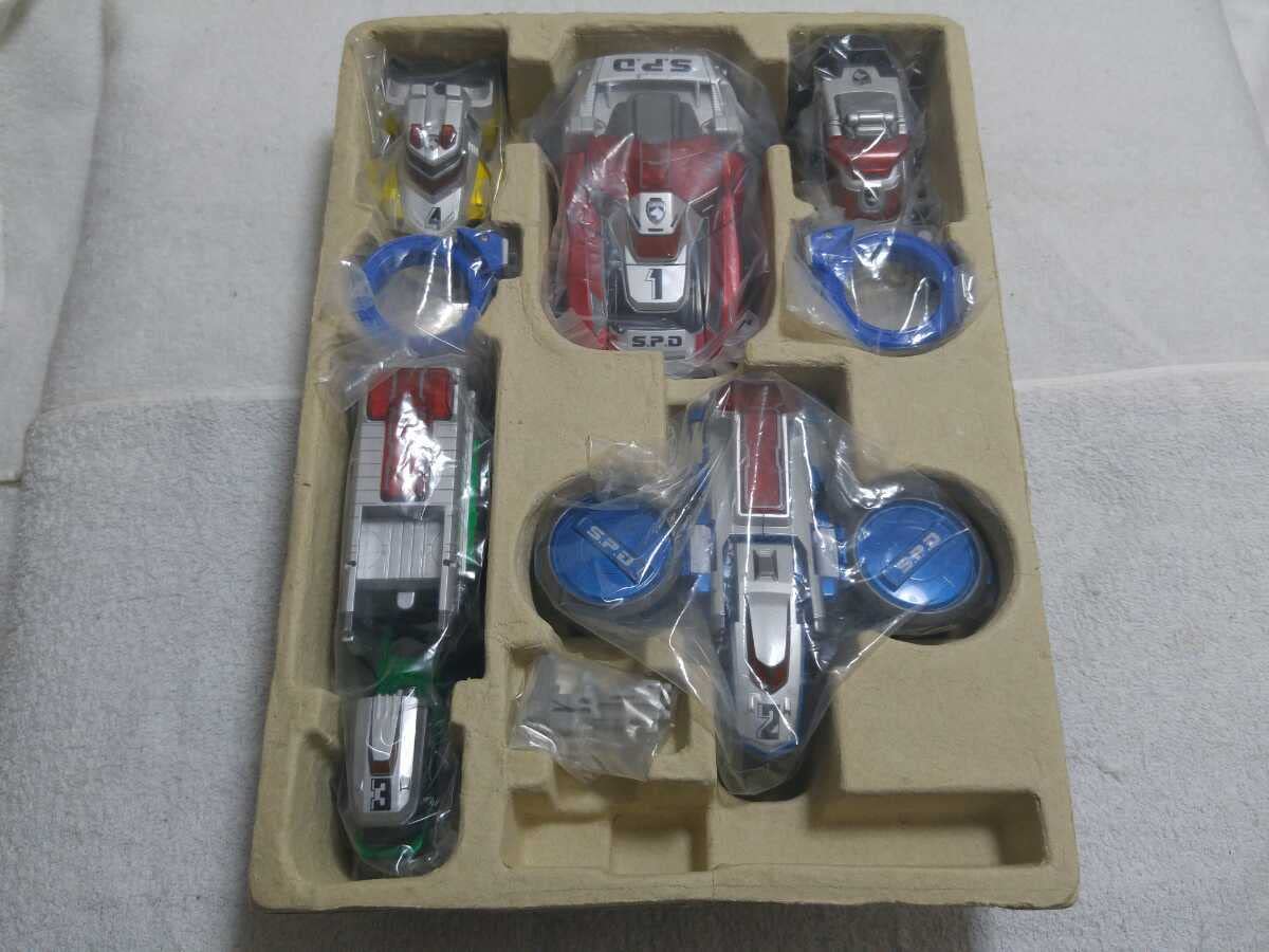 Amazon.co.jp: 特捜戦隊デカレンジャー デカレンジャーロボ メタリック 