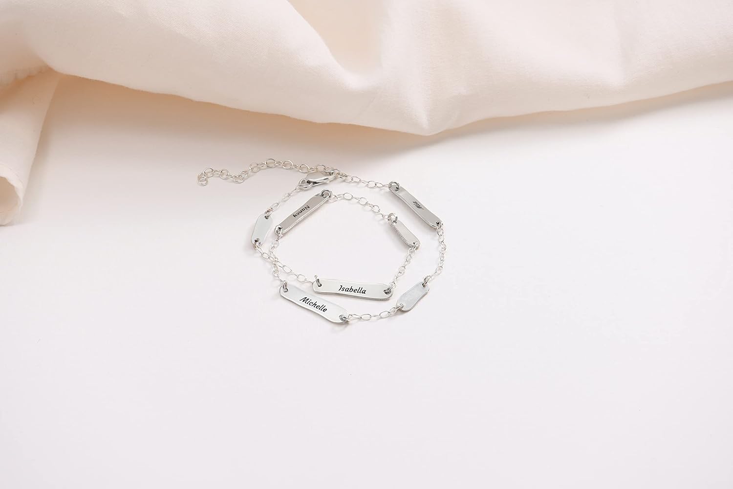 MyNameNecklace MYKA Personalized Milestones Bracelet with up to 4 Inscriptions/Custom Jewelry/Gift for Mother's Day, Birthday