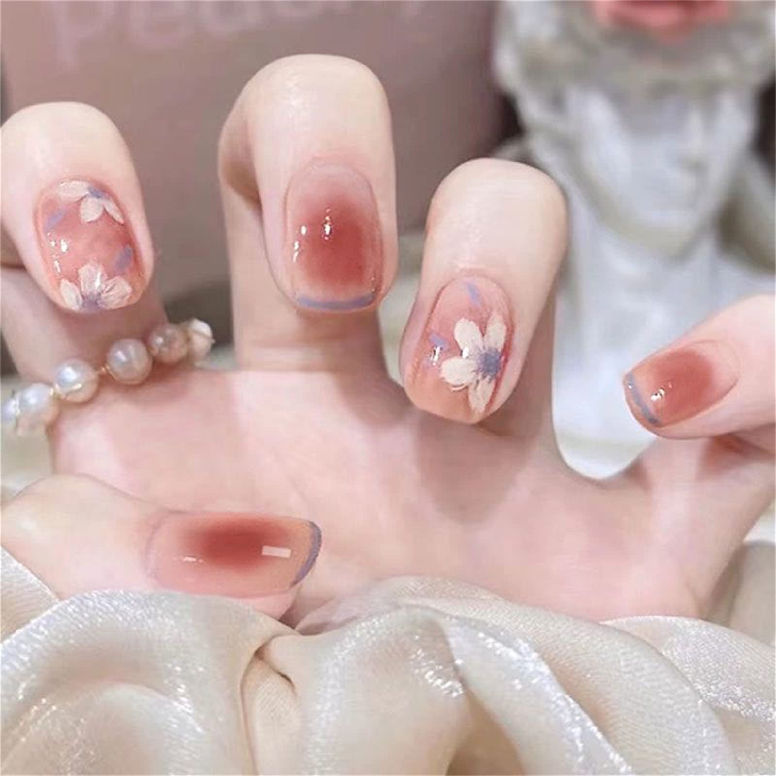 Quadratische kurze Kunstnägel, volle Abdeckung mit Kleber, abnehmbar, Farbverlauf, französische Blumen, drücken auf den Nägeln, 24 Stück Fingernagelkunstspitzen für Nagelstudios und Frauen, DIY-Nage