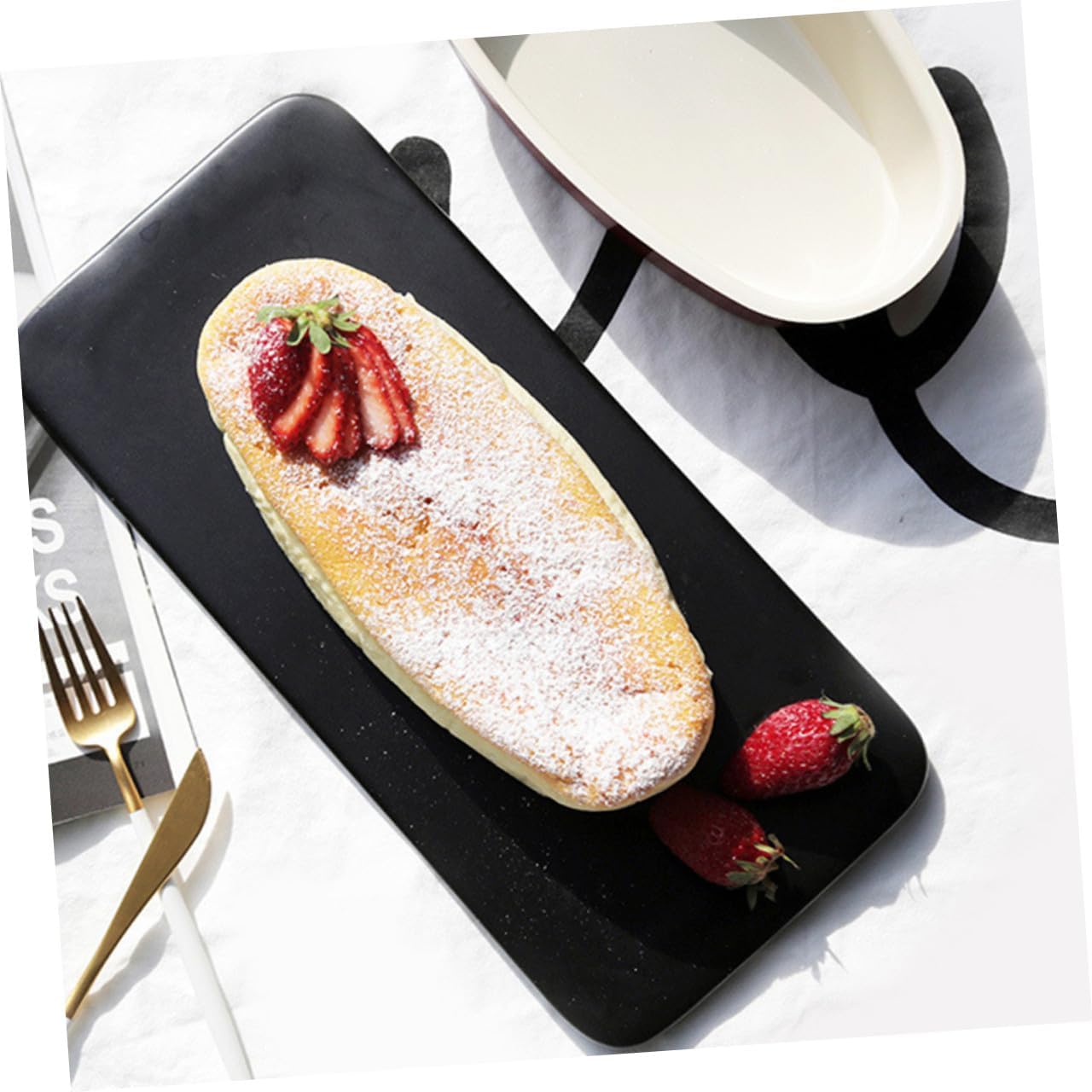 Oval Non-Stick Cake Mold Bread Baking Pan 22.6X11.3X5.8Cm Oval Shaped Baking Tray for Cheesecake and Loaf Bread