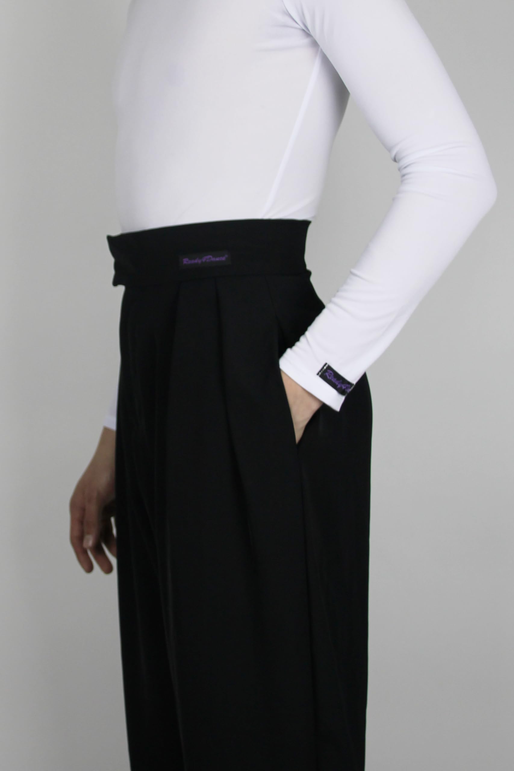 Pantalone Tampico Uomo Latino Americano a Vita Alta, Nero, Ampio Volume con 2 Pieghe, Tasche Laterali, Taglio Slim alla Caviglia,Taglia XS a XL, Retro