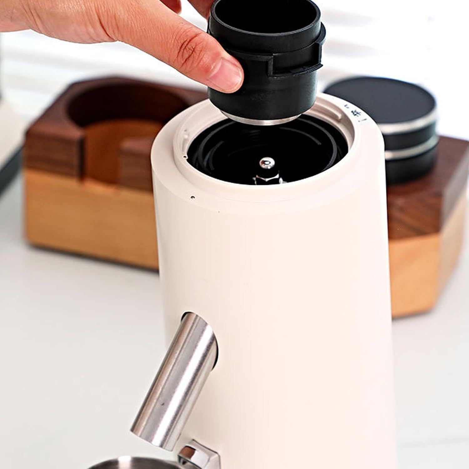 Electric Bean Grinder with Multiple Settings Rechargeable Espresso Grinders for Customizable Grind Size Single Dose Burr Coffee Grinders