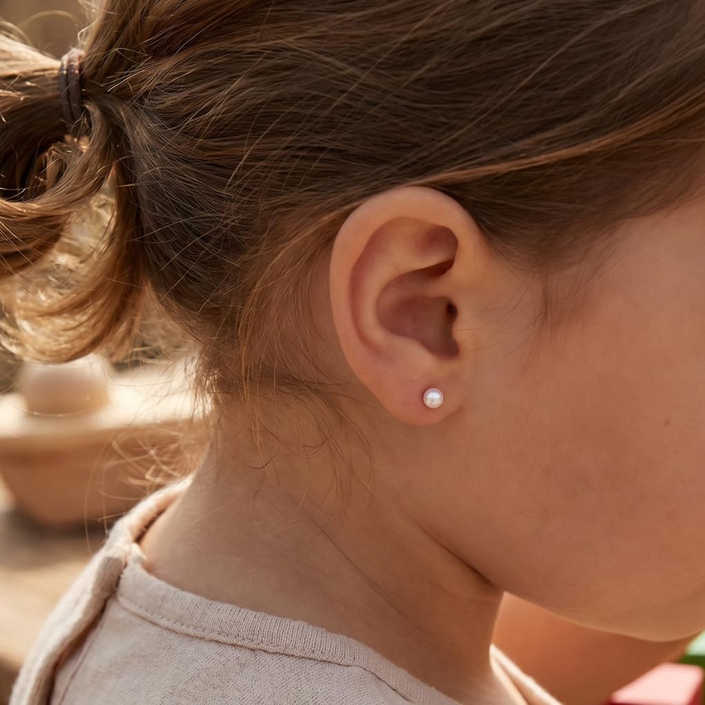 TIME ROAD Pendientes Niña de Oro 9K HIN00001/4 - Cierre Seguro de Rosca - Pendientes de Perla 4 mm - Infantil - Ideal como Regalo de Comunión o Cumpleaños
