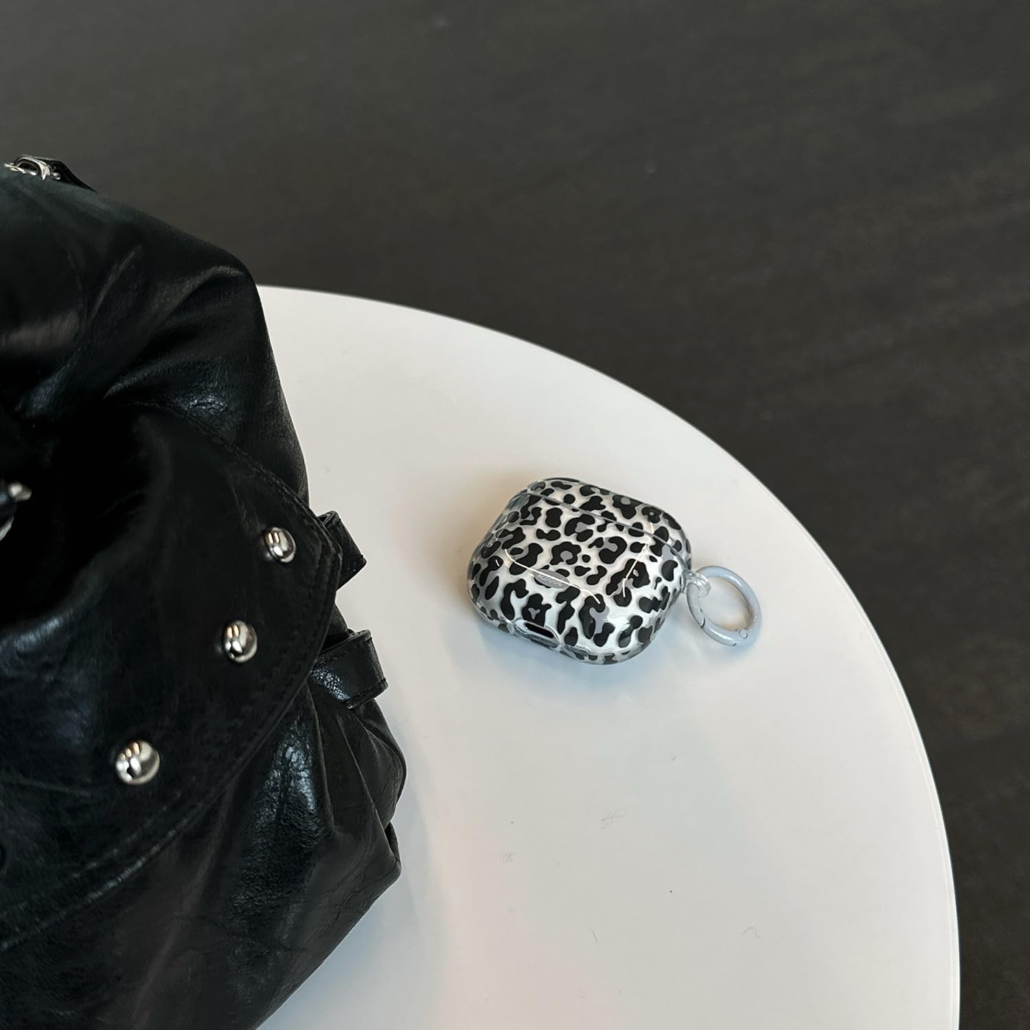 Coque AirPods 4 TPU Transparent Motif Léopard avec Kit de Nettoyage et Porte-Clés, Noir Léopard