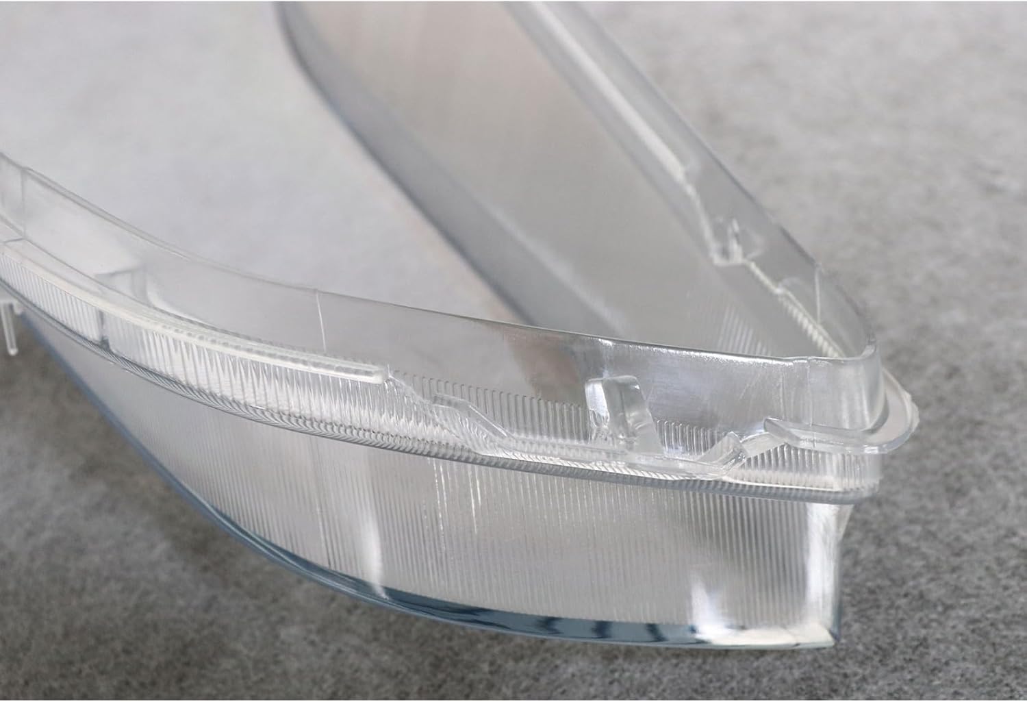 FZJDSD 1Pair Clear Headlight Lens Cover Compatible with Maserati Ghibli 4-Door 2014 2015 2016 2017 2018 2019 2020 2021 2022