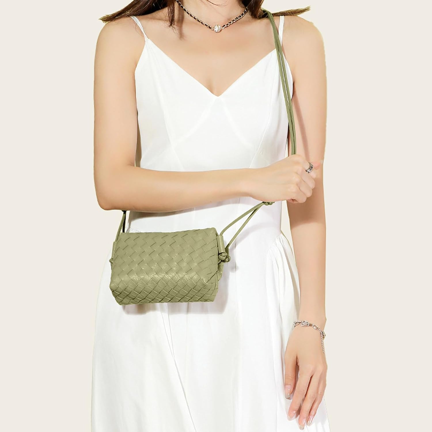 Woven Leather Crossbody Bag,Small Woven Crossbody Purse for Women, Mini braided Clutch Shoulder Handbag,Light Weight