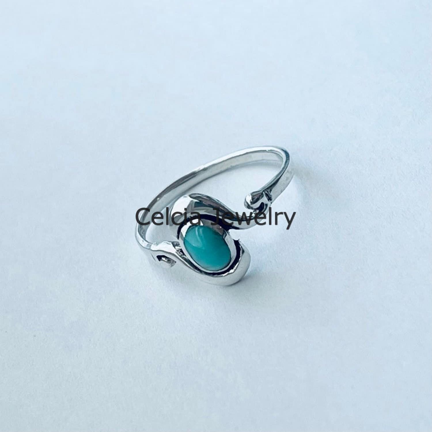 Anillo turquesa moderno de plata de ley maciza, anillo bohemio, anillo de Bali, anillo delicado, anillo elegante, anillo minimalista, anillo del día de la madre, regalos de piedra natal de diciembre
