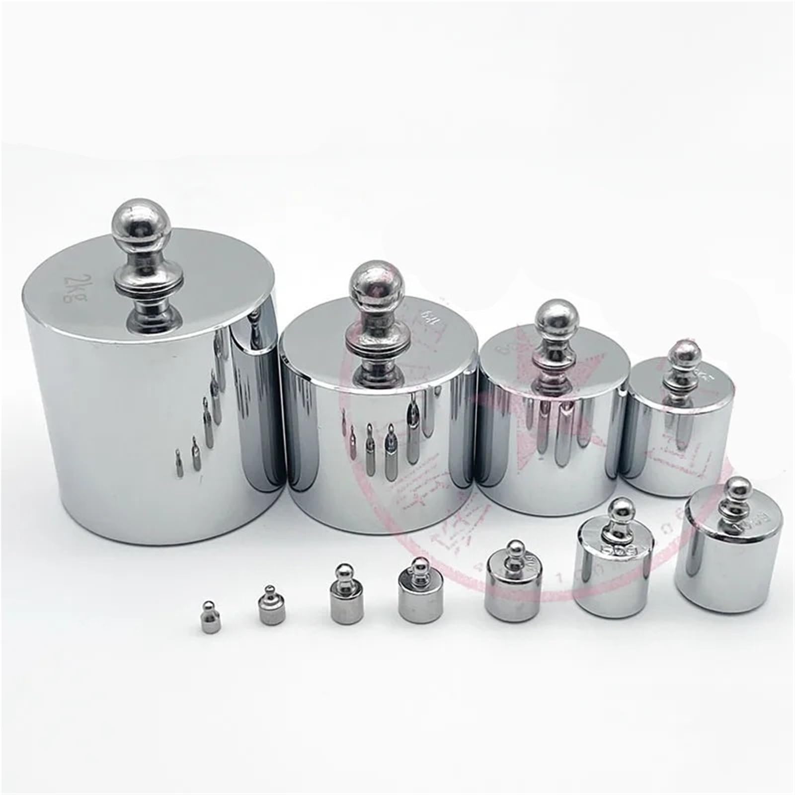 Balanza electrónica cromada de acero inoxidable de 1 g a 2 kg con pesa estándar M1. Método de calibración.(500g)