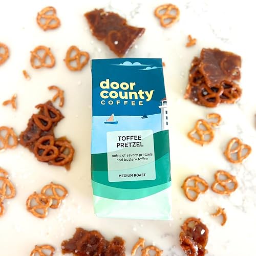 Miniatura 4 de Door County Coffee Toffee Pretzel - Café molido con sabor a pretzel, bolsa de 10 onzas, tostado medio, 100% arábica especial, 100% café arábica de