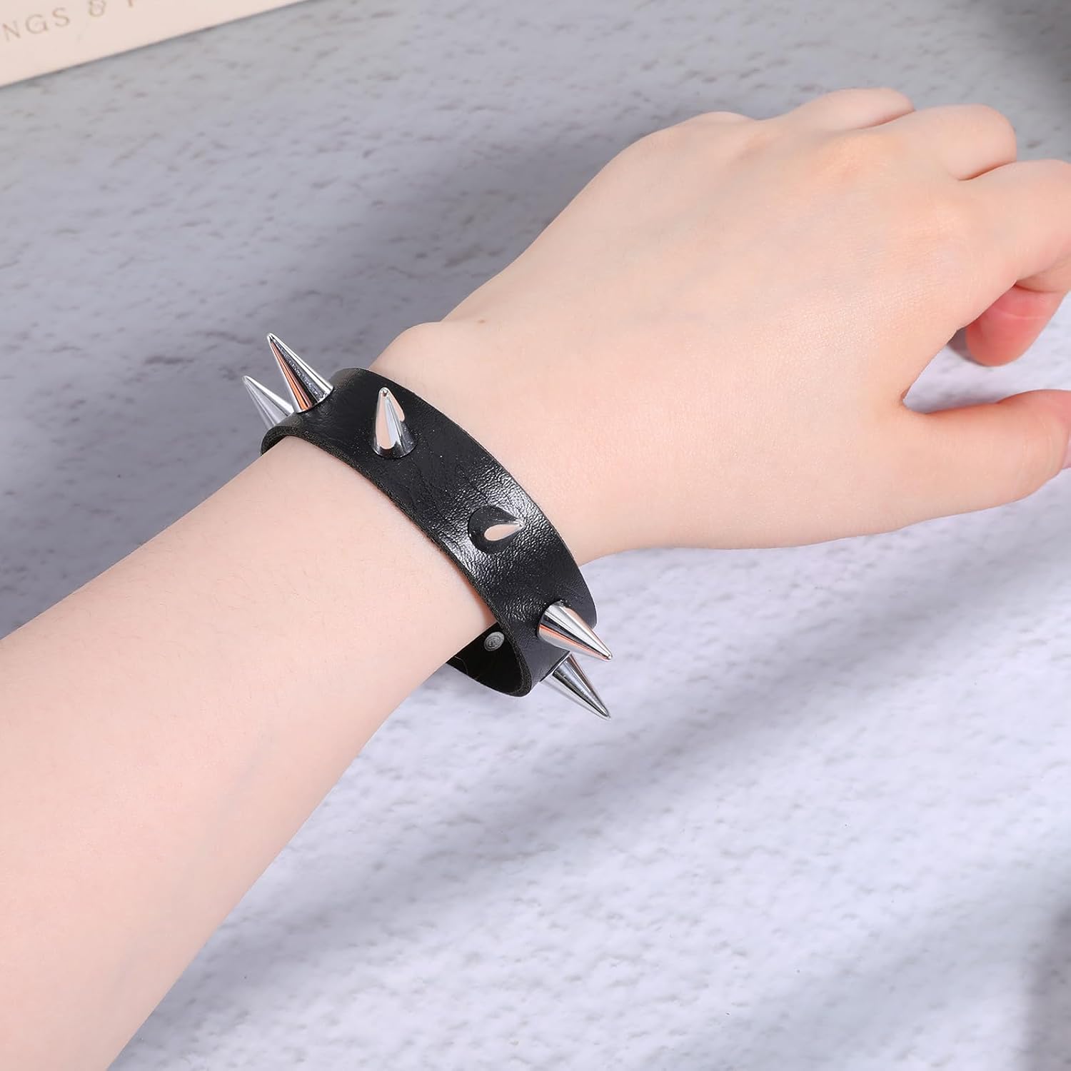 2 Pcs Punk Spike Bracelet, Studded Bracelets Leather Rivets Goth Spiked Bracelet Adjustable Spiky Cuff Wristband Metal Wristband Punk Accessories