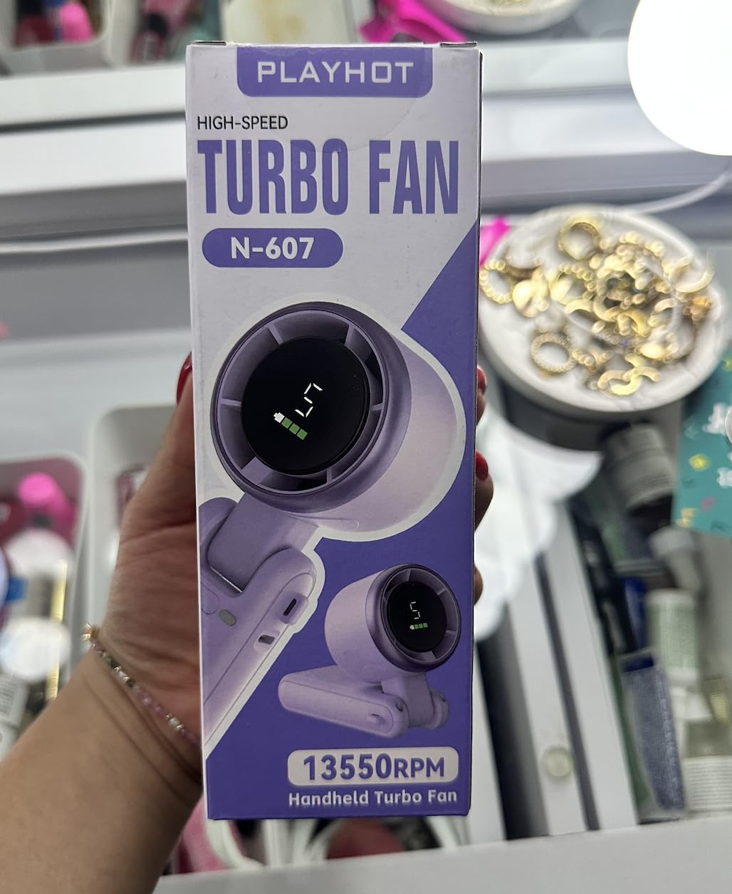 VERY POWERFUL AIR FLOW!