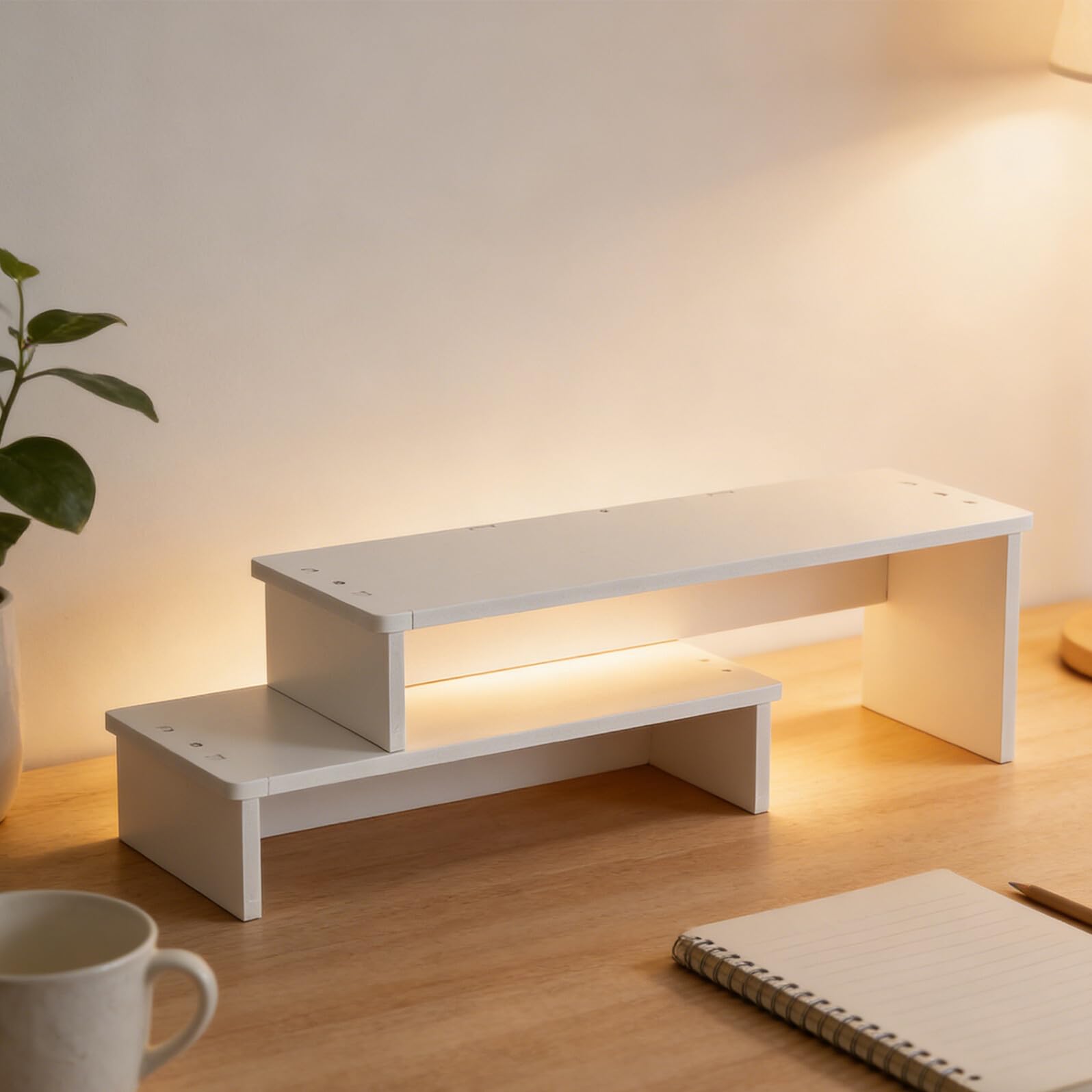 NUOBESTY Rialzo per Monitor Rustico Bianco a 2 Livelli in Legno Plastico | Ripiano Doppio, Superficie Rifinita, Uso su Scrivania Ufficio e Postazioni Gaming