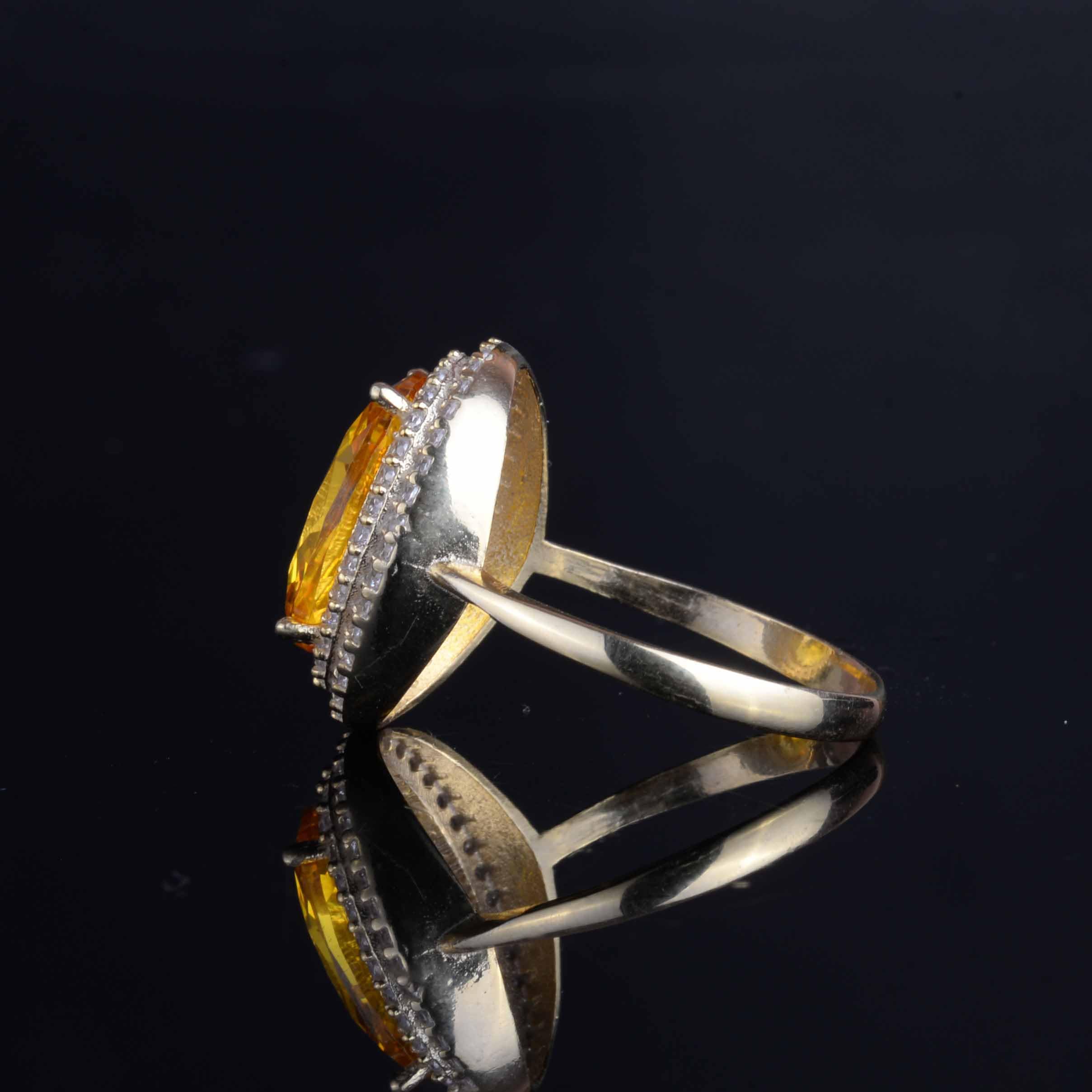 KAMBO Damen-Ring aus 925er Sterlingsilber mit erstelltem Citrin-Stein, eleganter vergoldeter Ring mit glänzendem Halo-Design, Silber, ohne Edelsteine, Silber, Kein Edelstein