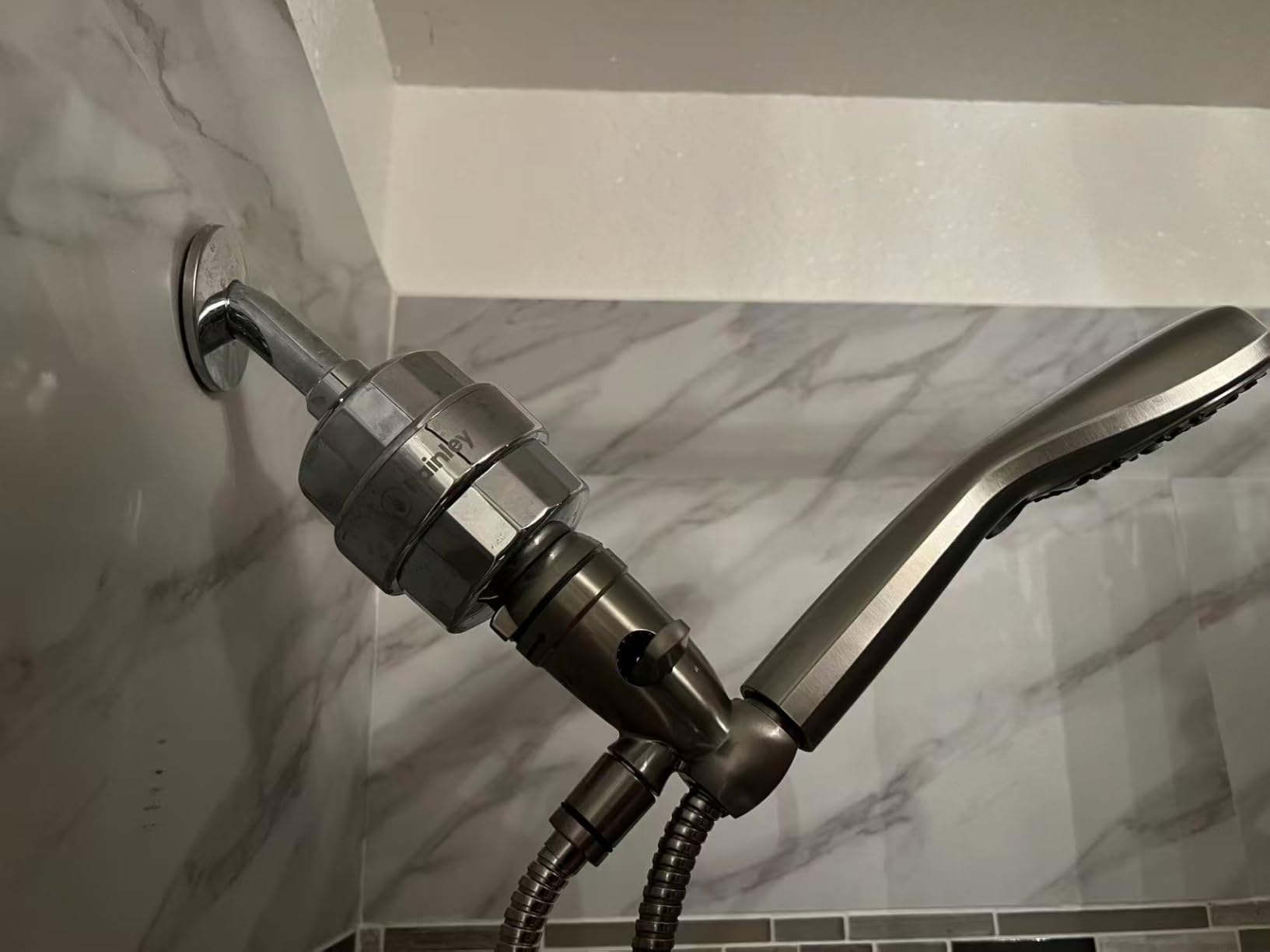 Rainley Bossa Inline Shower Filter for Hard Water | Tap or Well Water