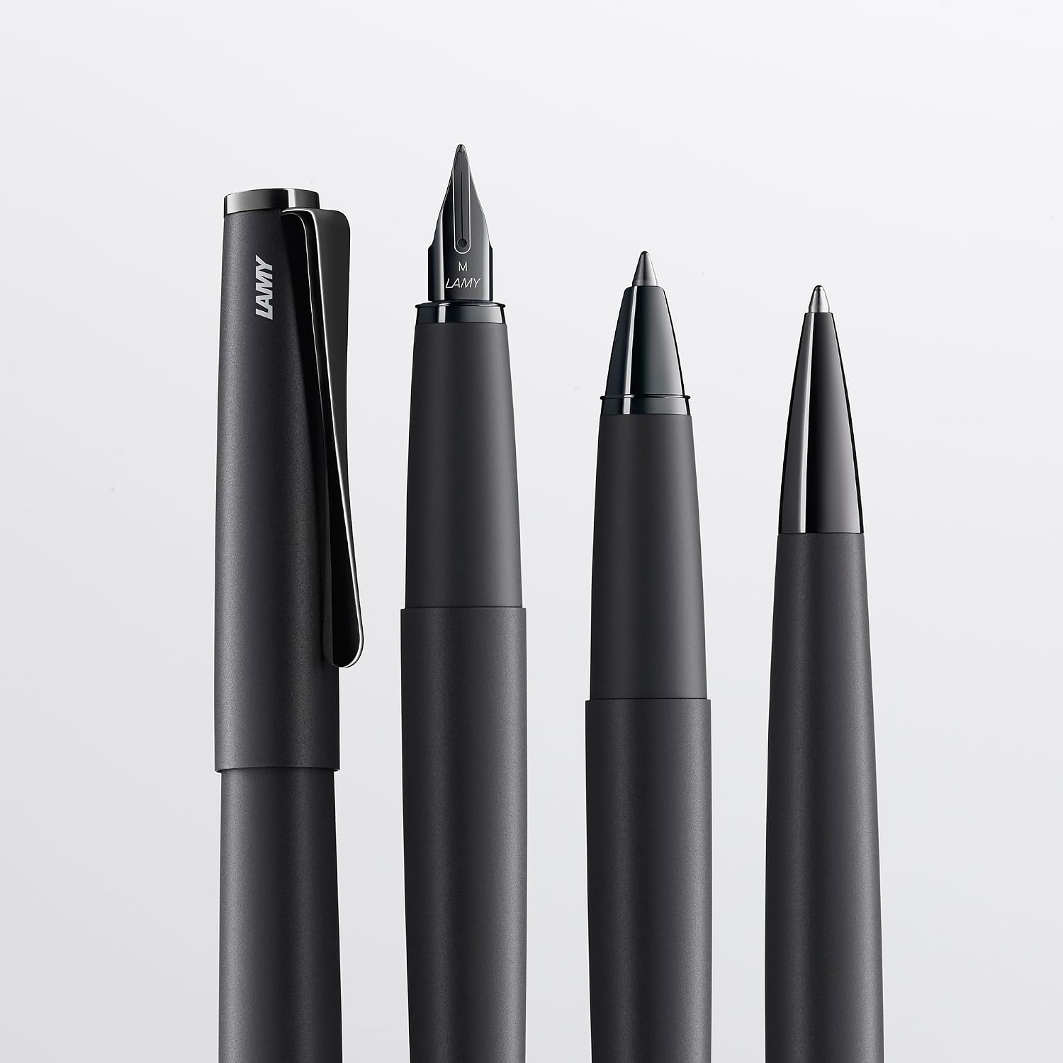 Lamy studio lx-all-black - Fountain Pen in elegant metal body - steel nib, partially platinum-plated & in nib size M - incl T 10 blue ink cartridge