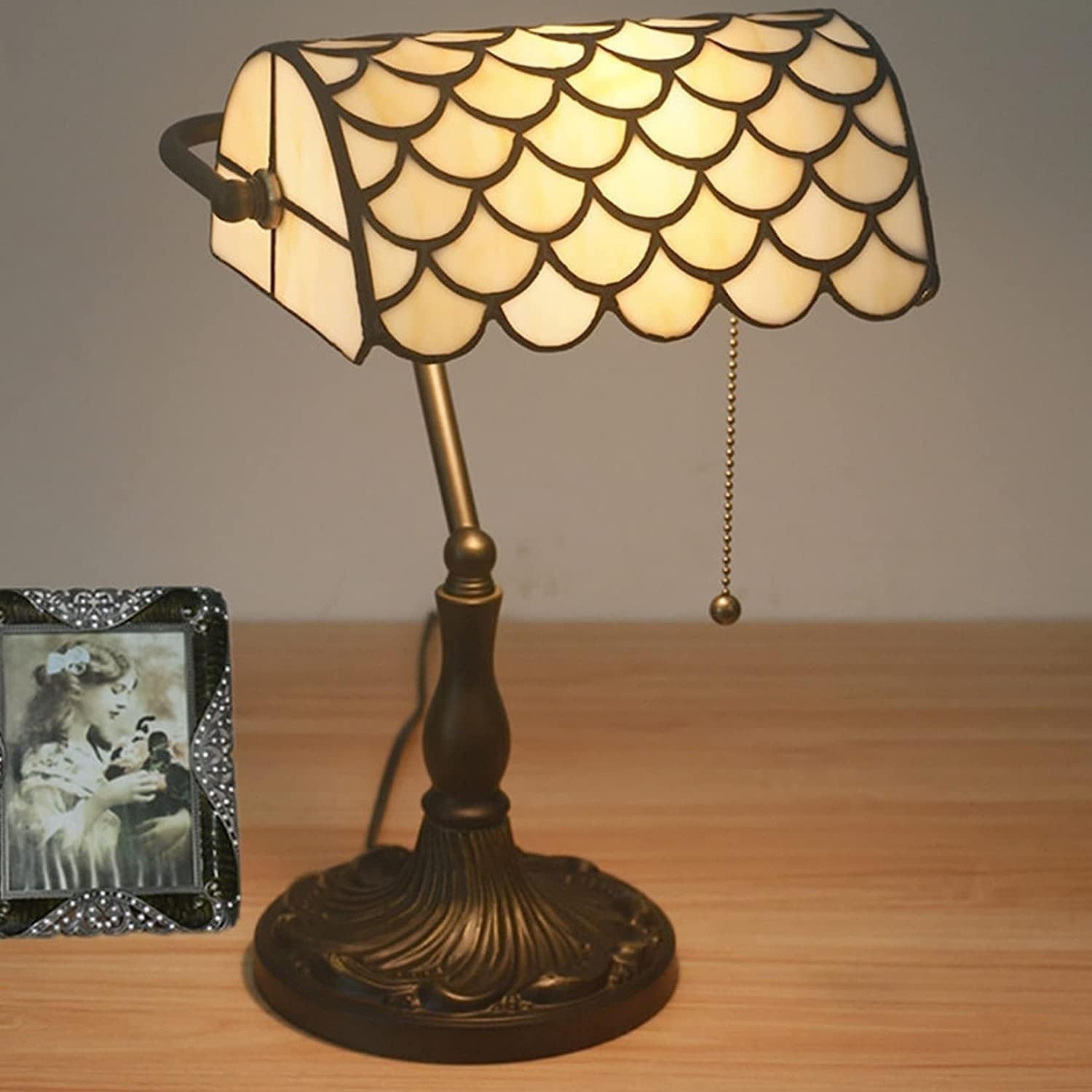 Bankiers Tischlampe, farbige Glaslampe, Kristallperlenschreibtischlampe, Schlafzimmer in der Nacht Leselampe (grüne Schuppenglasperlen Schatten) Innovate