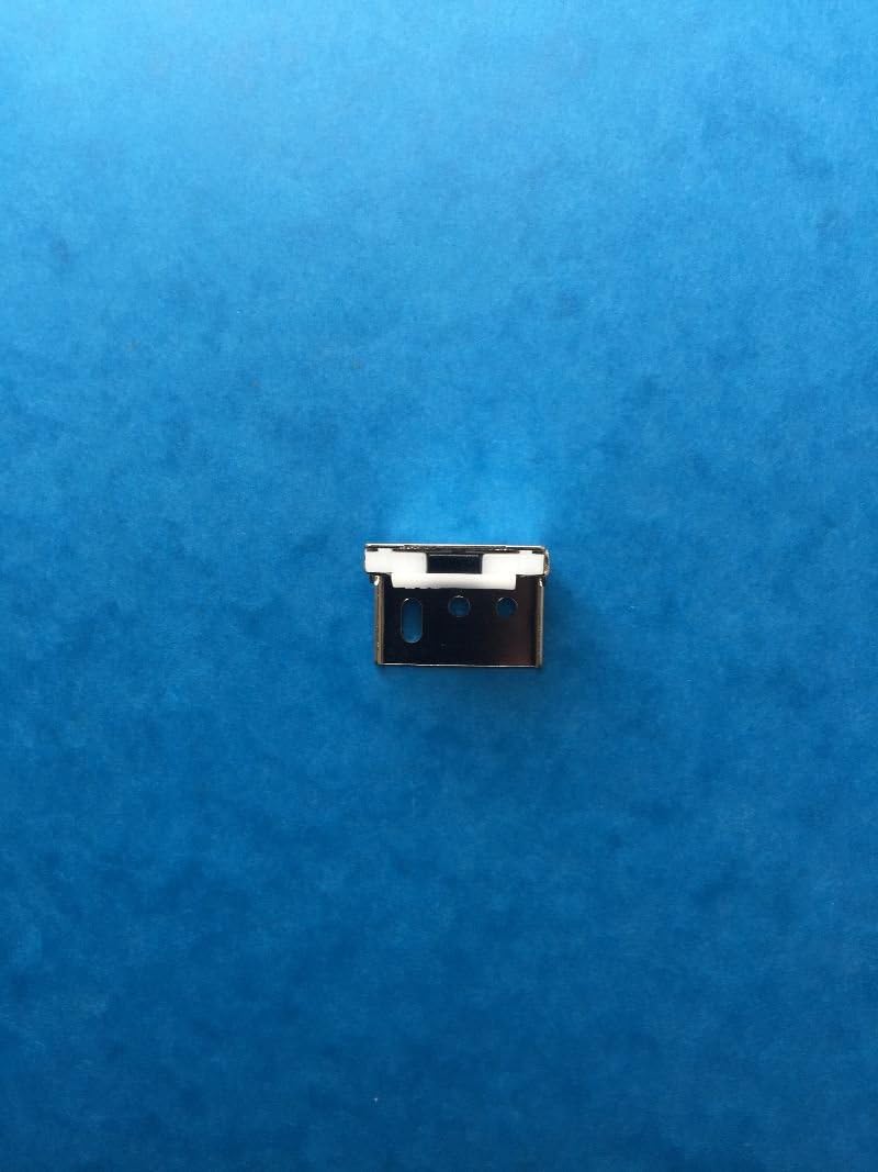 1 PAIR OF UNIVERSAL CLIP IN BLIND BRACKET FOR 25MM TOP BOX