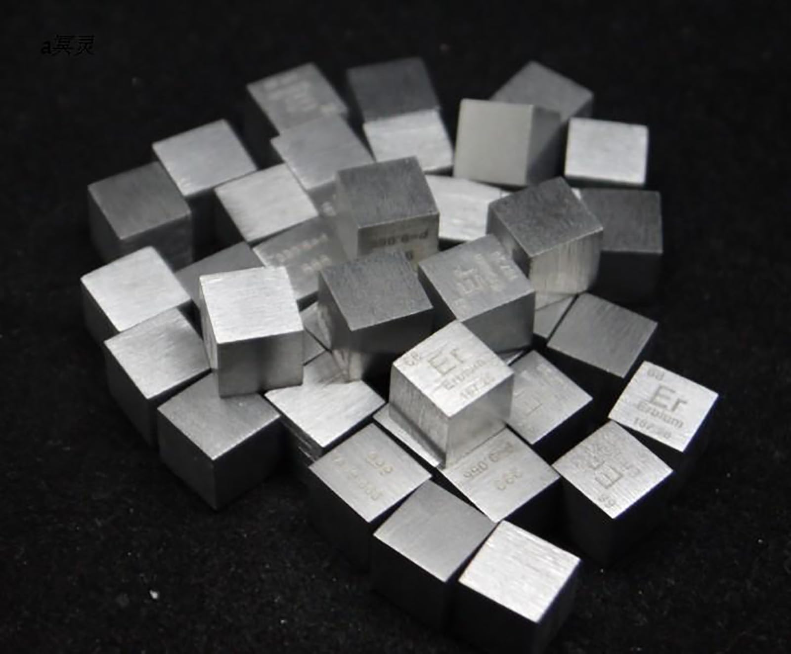 Cubi da 10mm - Collezione della Tavola Periodica degli Elementi - Metalli delle Terre Rare,Erbium er