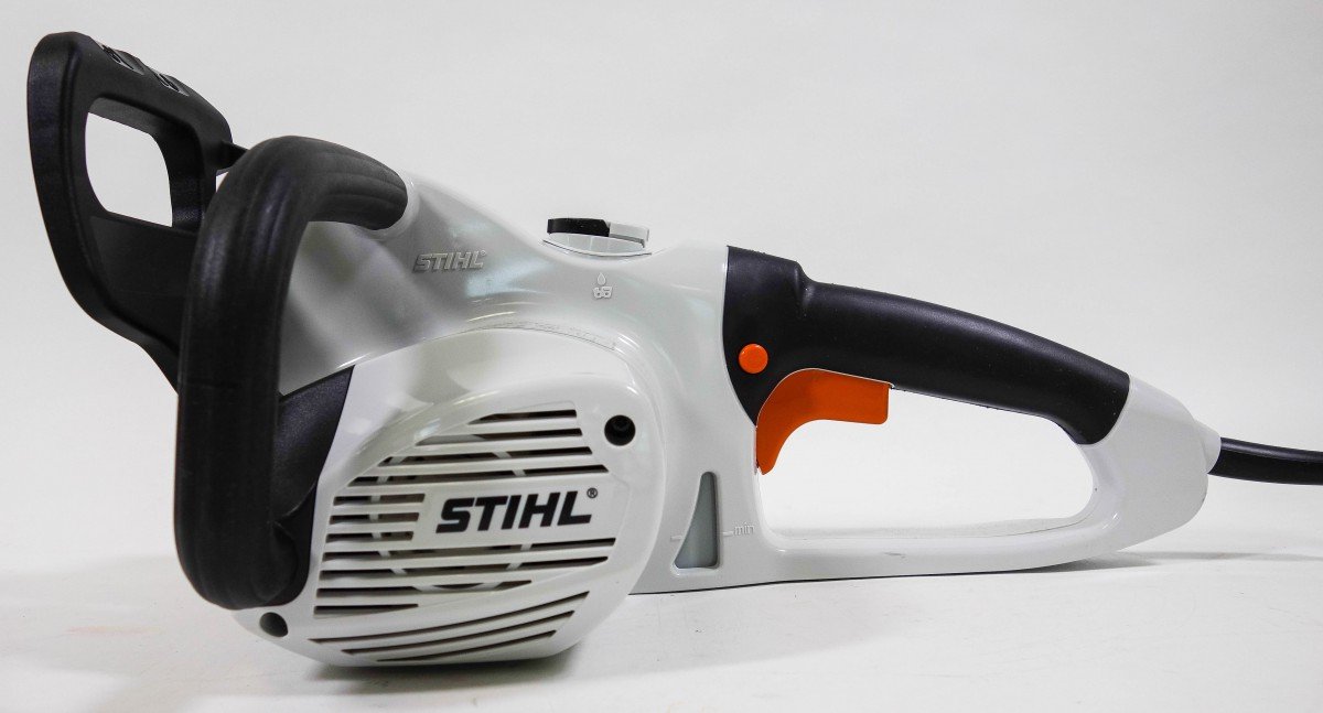 Stihl MSE 210 C-BQ piła elektryczna 2,1 kW z szybkim napięciem łańcucha 350 mm/14'