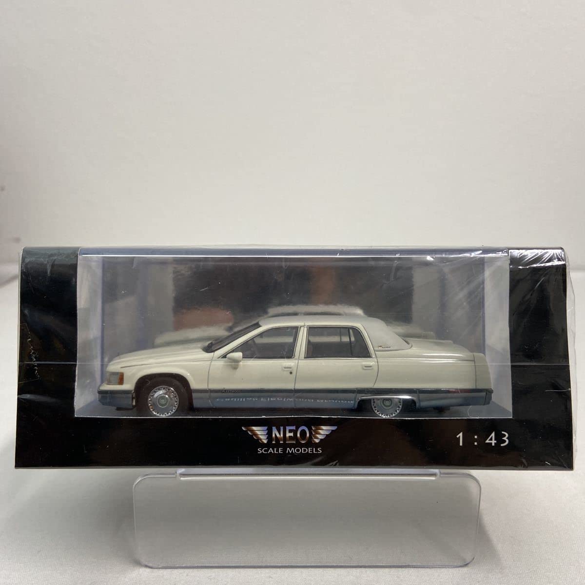 Amazon | NEO 1/43 キャデラック フリートウッド ブロアム Cadillac  