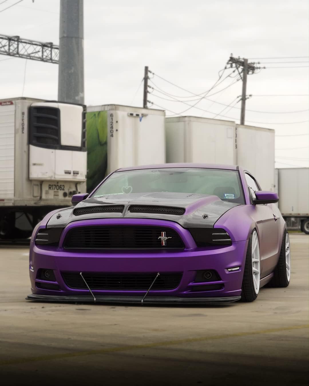 VViViD+ Premium Vinyl Wrap Film (50ft x 5ft, Matte Metallic Purple)