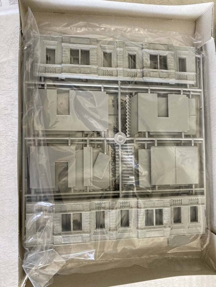 Amazon | ベルリン市街 建物の建て増し分 1/72 イタレリ (Alzo