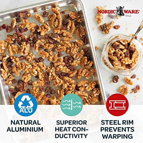 Nordic Ware 4530 Naturals Baker's Quarter Sheet with Lid Aluminium Tray, Premium Bakeware to Bake and Reheat Small Meals, Made in The USA, Silver,L 11.4" x W 8" x H: 1"