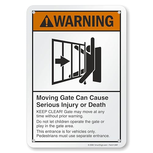 SmartSign "Warning - Moving Gate Can Cause Injury Or Death"