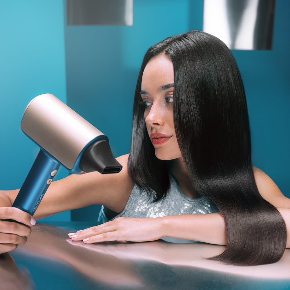 Cecotec Sèche-Cheveux Brushless de Dernière Génération DryGlam Nano Plasma Champagne, Puissance de 110 000 RPM et 1600W, Fonction Plasma, Grand Flux d’Air, Durable, 3 Températures et 3 Vitesses