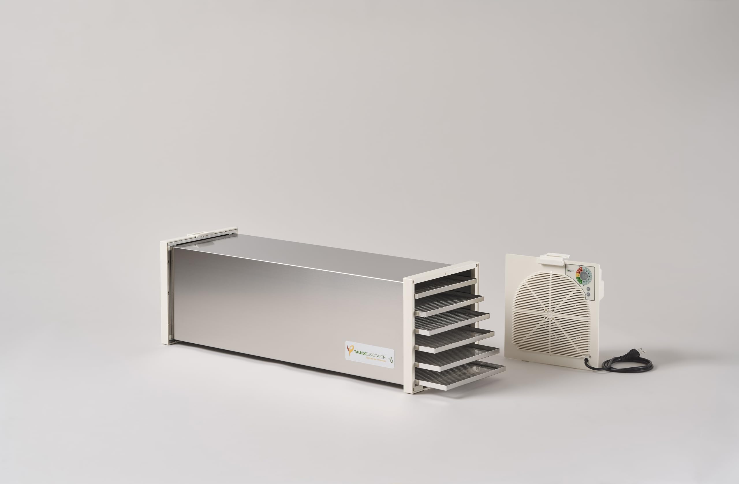Tauro Essiccatori, Essiccatore Alimentare Biosec Deluxe B12, 100% MADE IN ITALY in acciaio inox con 12 cestelli, potenza 550W essicca fino a 7Kg