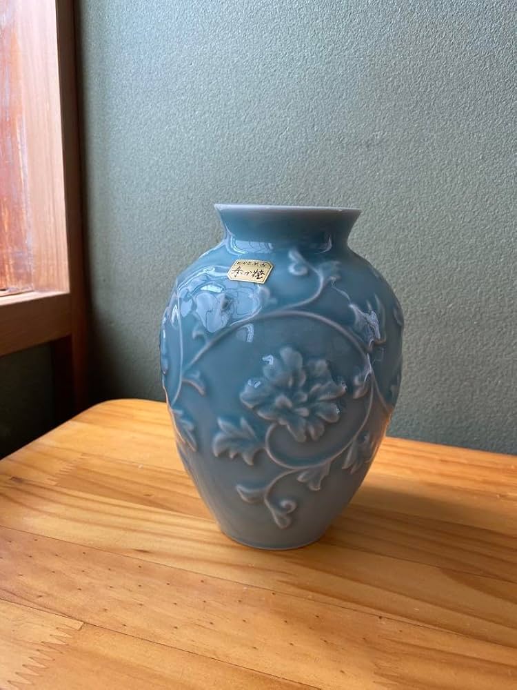 Amazon.co.jp: 萬古 寿々か焼花瓶 青磁 : ホビー