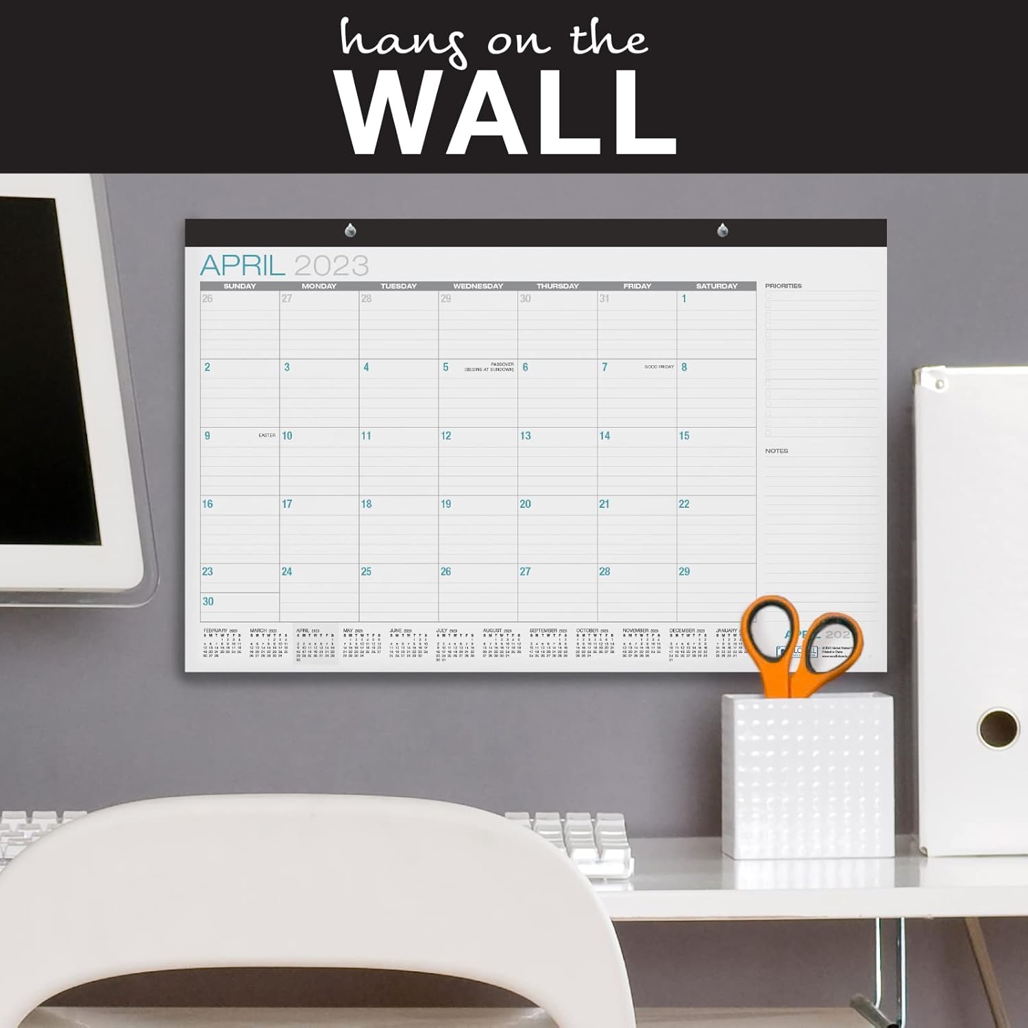 Global Printed Products Desk Calendar 2022-2023: 11"x17" - (Runs from June 2022 Through December 2023) (1 Pack - Basic) : Office Products
