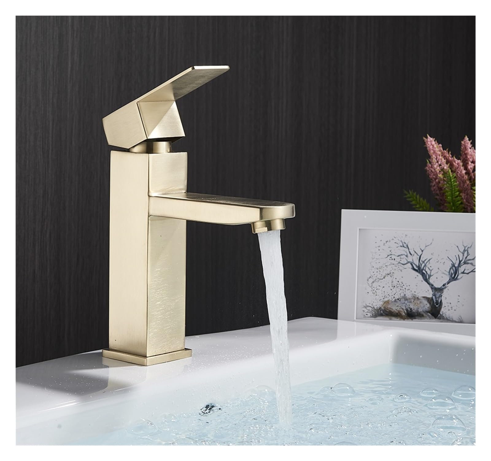 Robinet de lavabo eau chaude et froide à poignée unique avec cartouche céramique