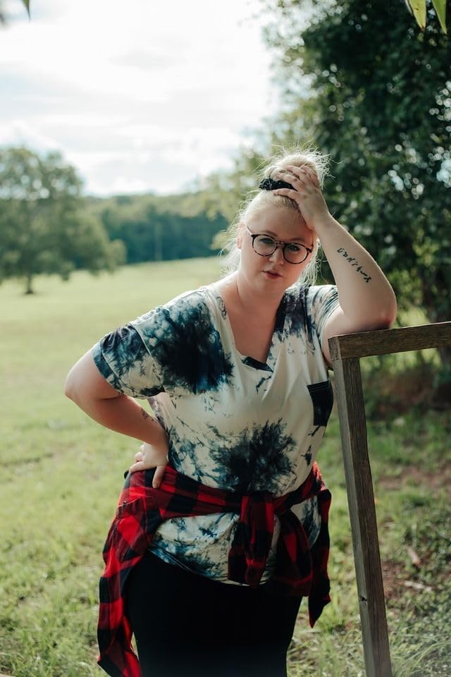 Image of TIYOMI Plus Size Tops for Women V Neck Tshirts Basic Tunic Casual Hawaii Floral Tie Dye Camo Summer Short Sleeve Tee XL-5XL