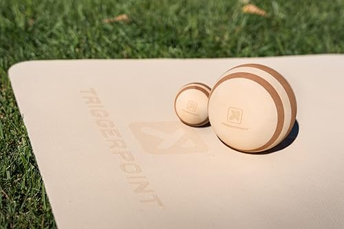 Miniatura 9 de TRIGGERPOINT PERFORMANCE THERAPY Gigger Point MB Deep Tissue Bola de masaje texturizada de 2.5 pulgadas