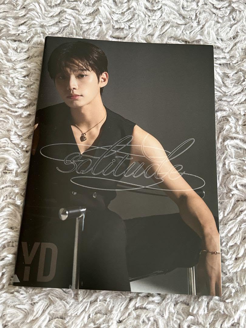 Amazon.co.jp: ORβIT ユンドン ソロ写真集 「solitude」 限定