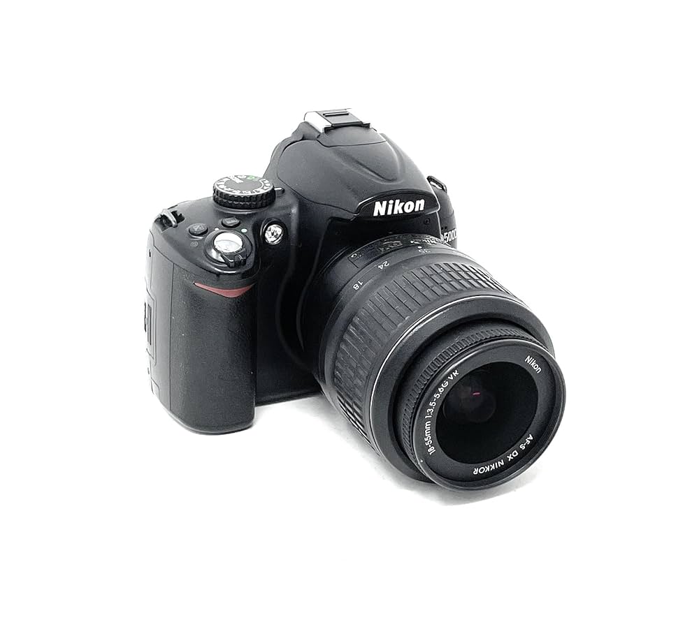 Nikon D5000 + AF-S DX NIKKOR 18-55mm Kit fotocamere SLR 12.3