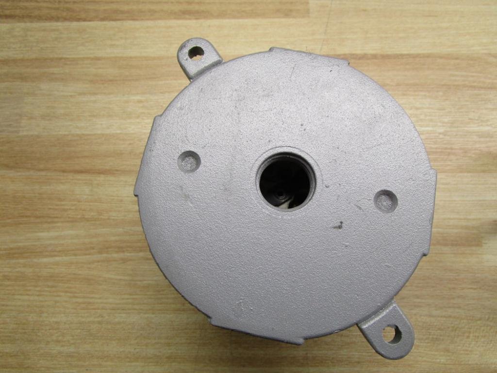 Cooper Crouse-Hinds TP7600 Light Fixture