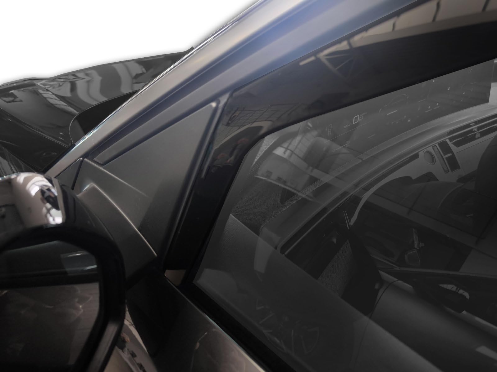 J&J AUTOMOTIVE GD Déflecteurs d'air et de Vent pour Peugeot 3008 / E-3008 Depuis 2023 4pcs, Teintés, Avant et Arrière, Aérodynamique