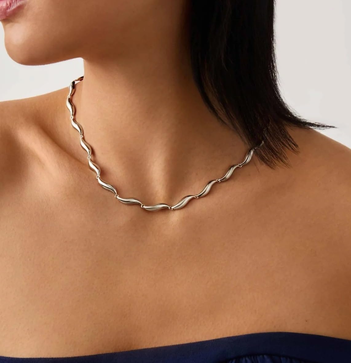 Minimalist Wavy Choker Chain Necklace For Women | Hypoallergenic Gold Plated Copper Water Swirl Wave Necklace | Elegant Basic Jewelry Accessories
